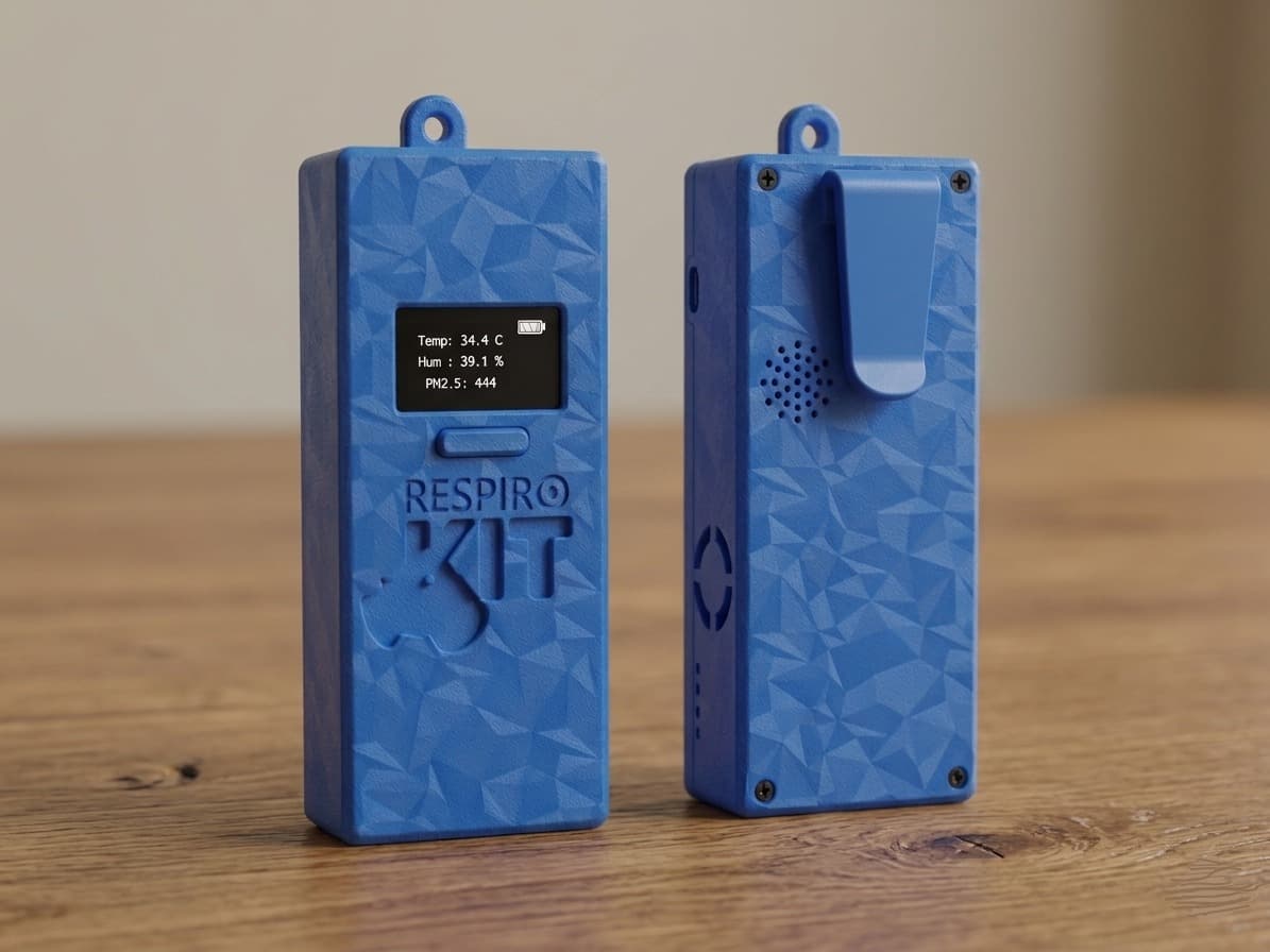 RespiroKit AI Smart Mask device — view 1